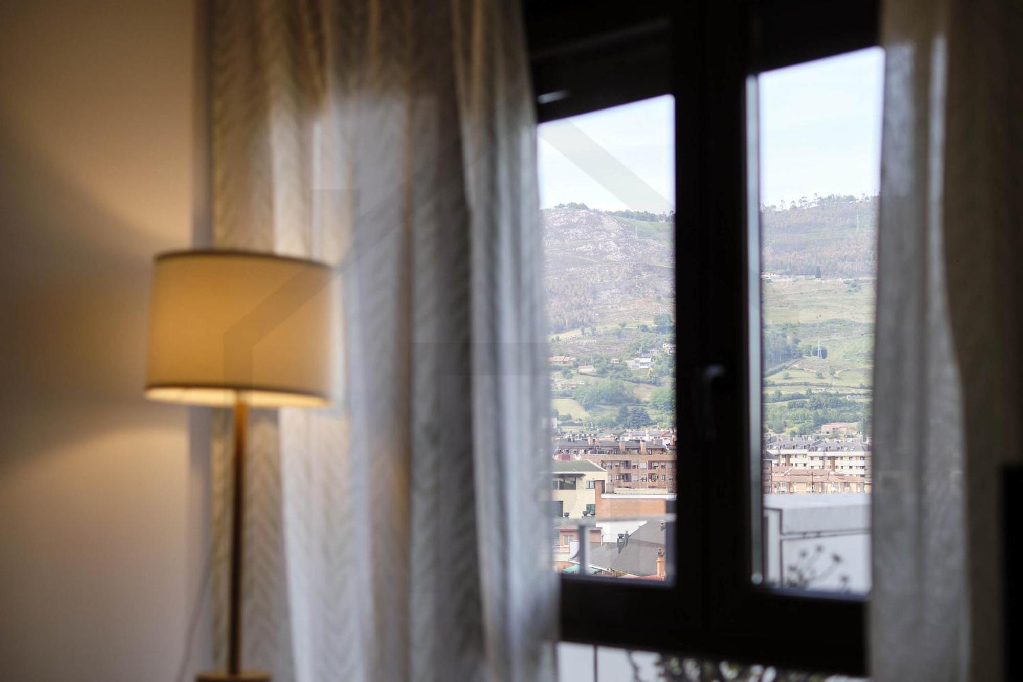 Campoamor Centro - Coqueto Apartamento Con Wifi. Oviedo Bagian luar foto