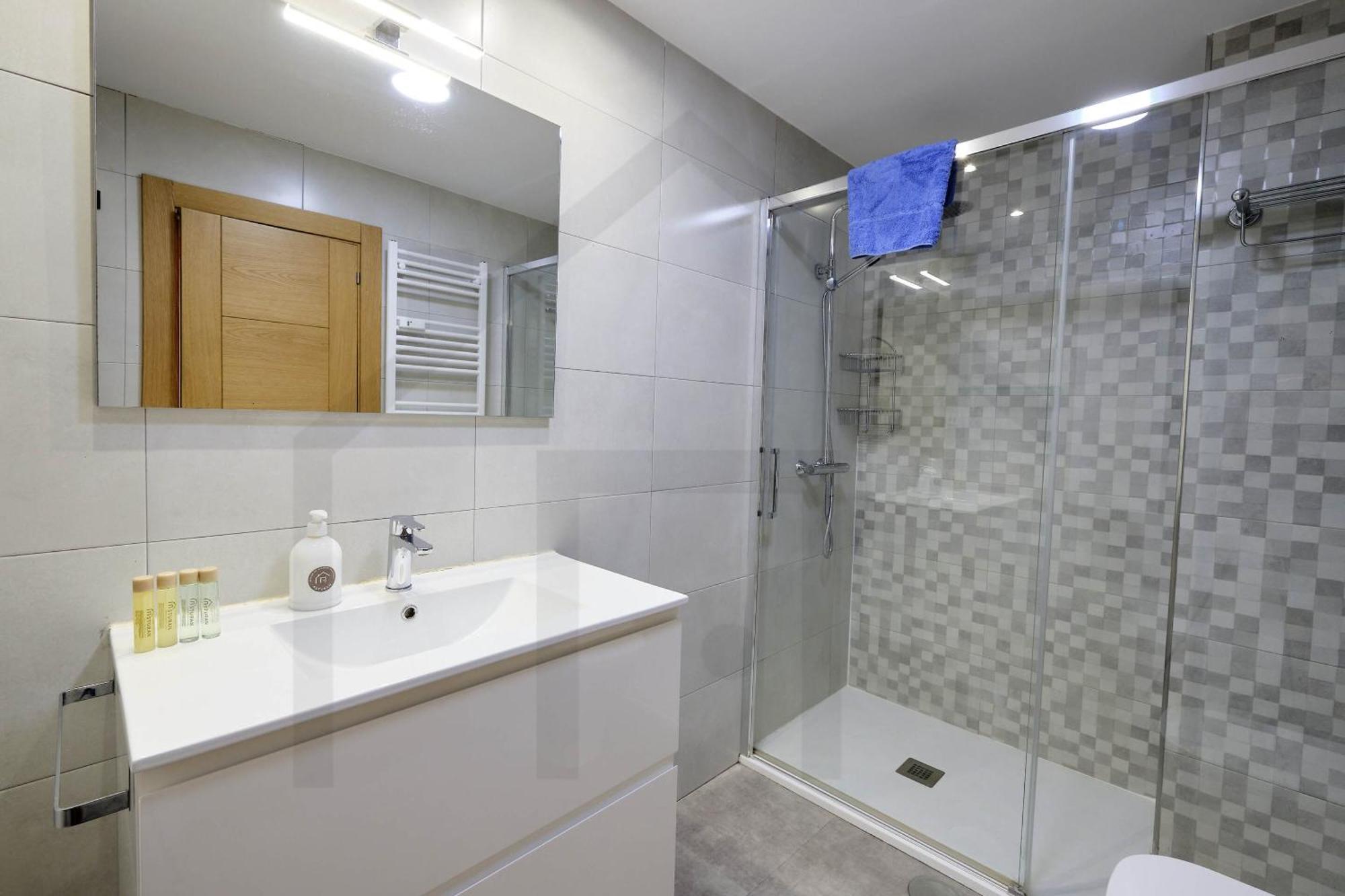 Campoamor Centro - Coqueto Apartamento Con Wifi. Oviedo Bagian luar foto